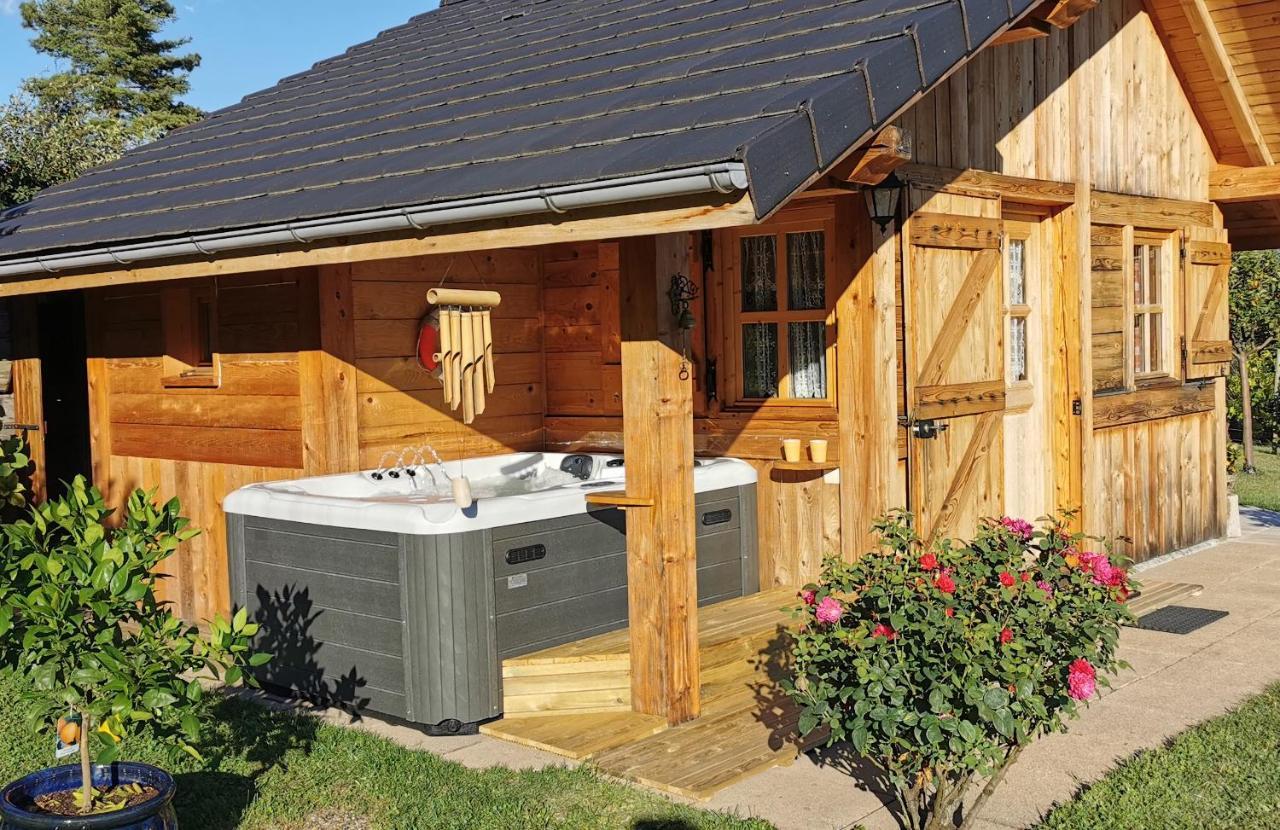 Au Petit Chalet Avec Son Spa - Escapade En Amoureux ! Cruet Ngoại thất bức ảnh